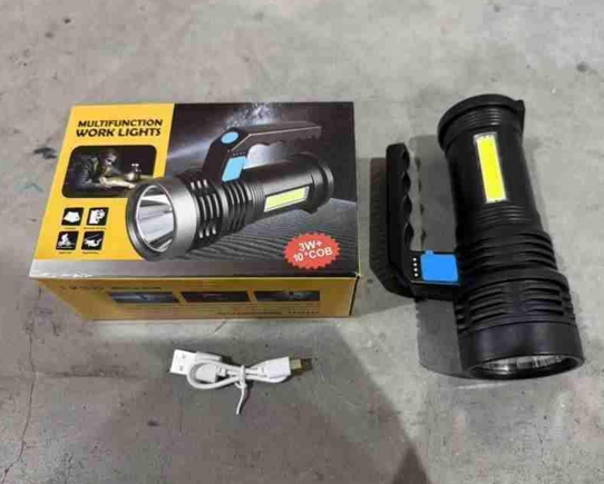 LINTERNA DE MANO HF-8205